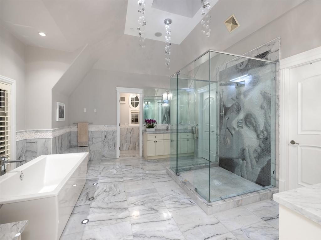 Listing Image for R3084003