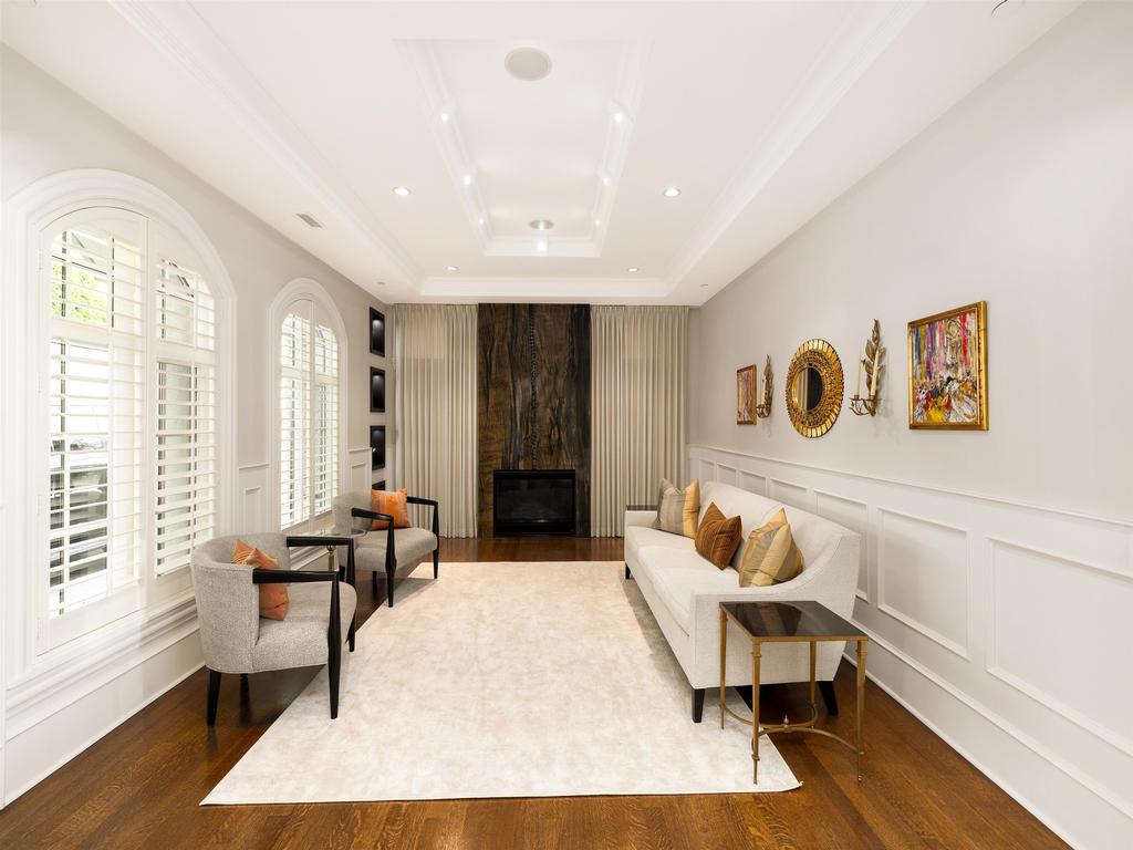 Listing Image for R3084003