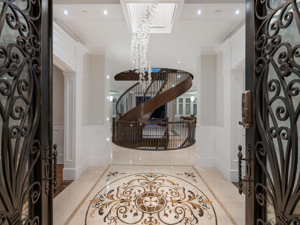 Listing Image for R3084003