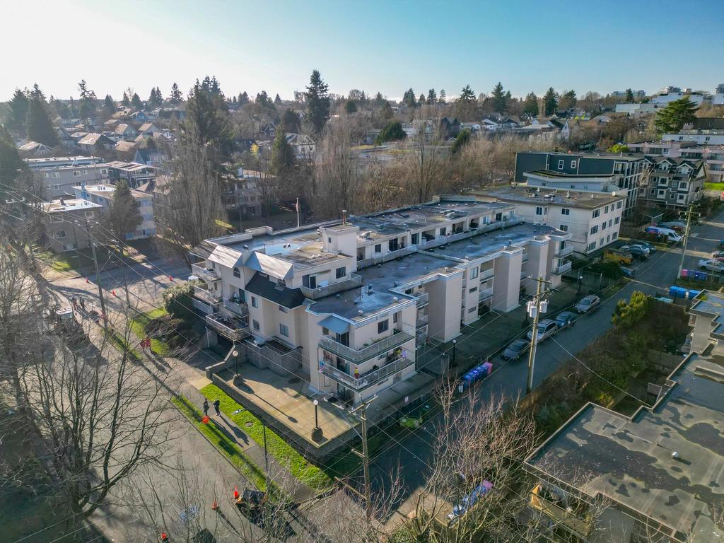 Listing Image for R3084006