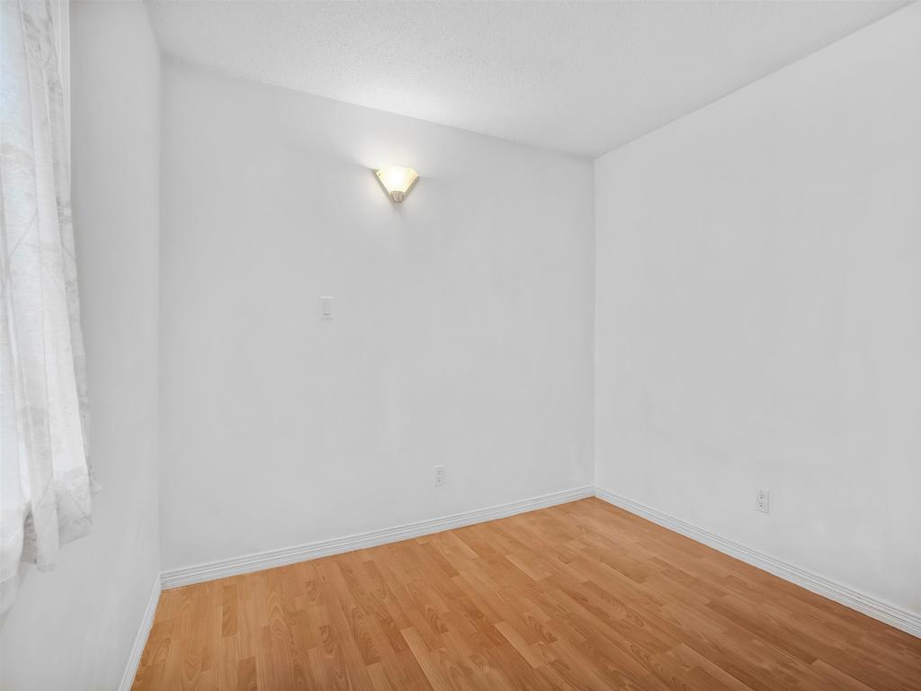 Listing Image for R3084006