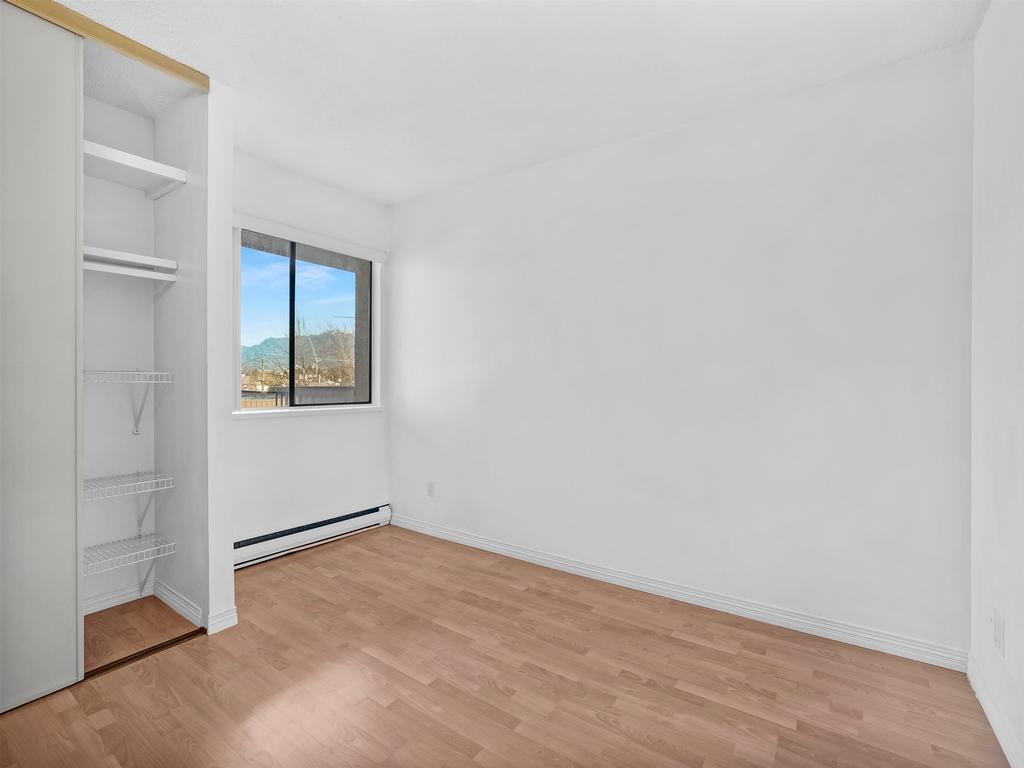 Listing Image for R3084006