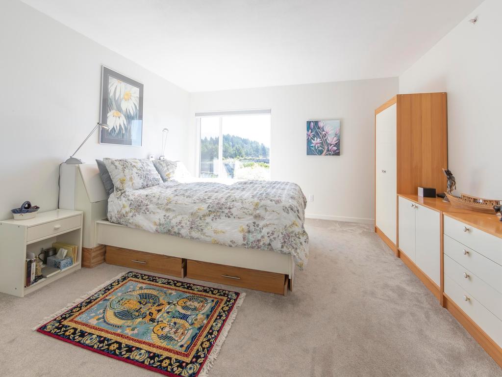 Listing Image for R3084012