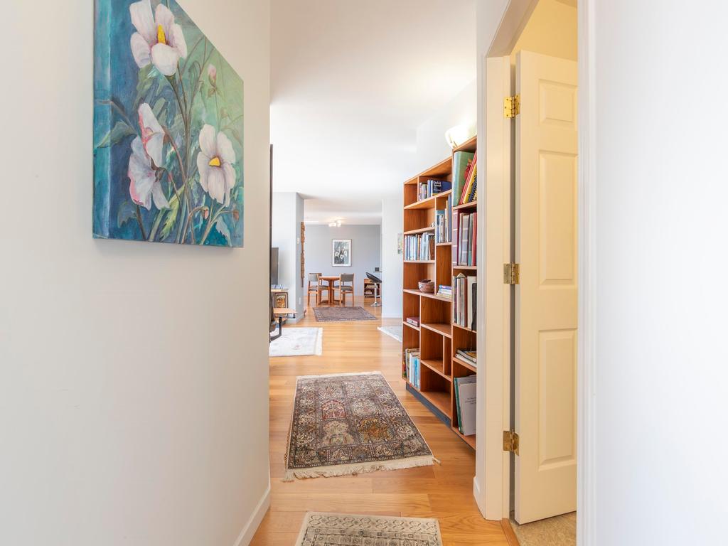 Listing Image for R3084012