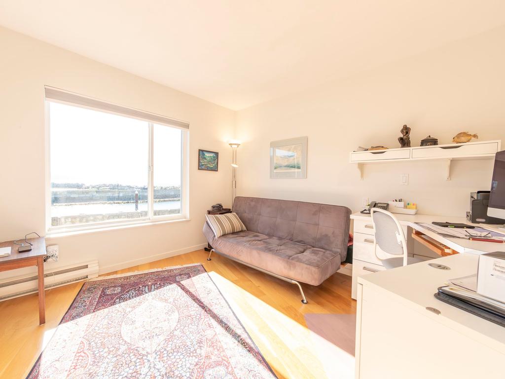 Listing Image for R3084012