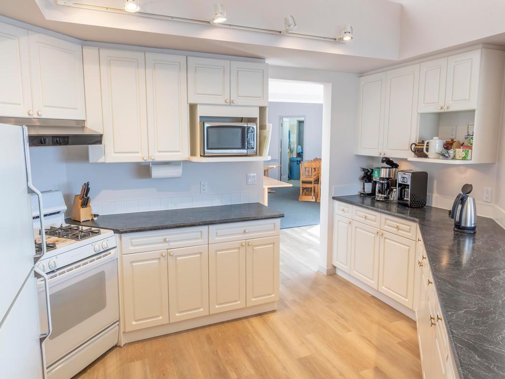 Listing Image for R3084012