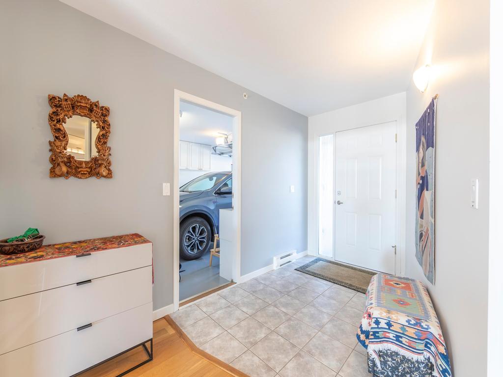 Listing Image for R3084012