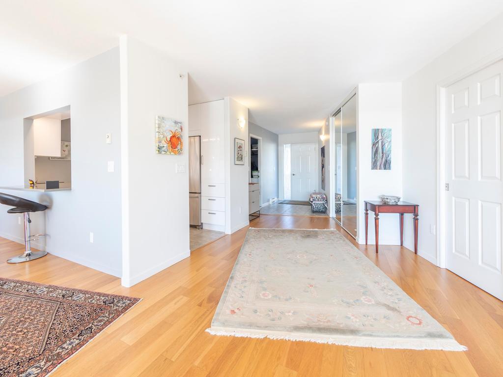 Listing Image for R3084012