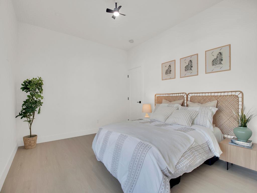 Listing Image for R3084014