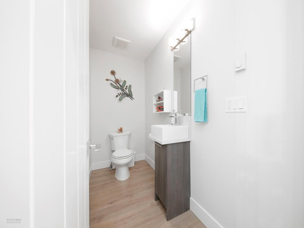 Listing Image for R3084019