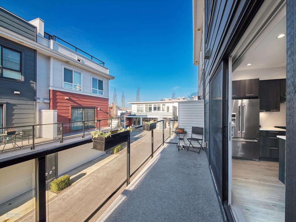 Listing Image for R3084019