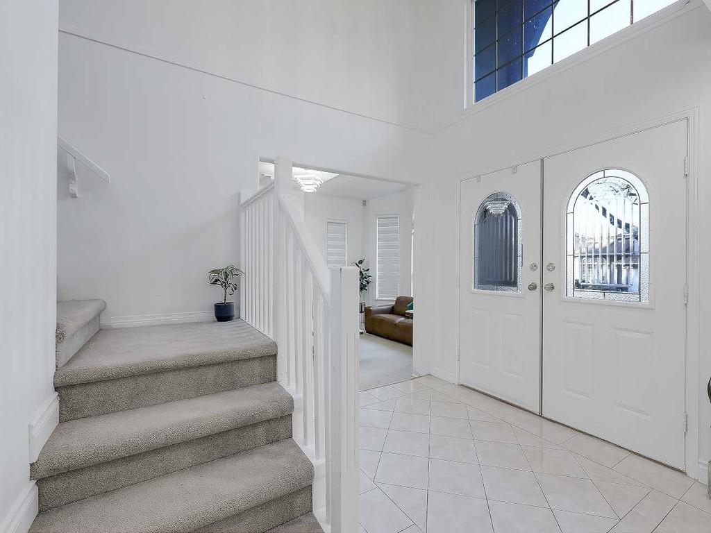 Listing Image for R3084050