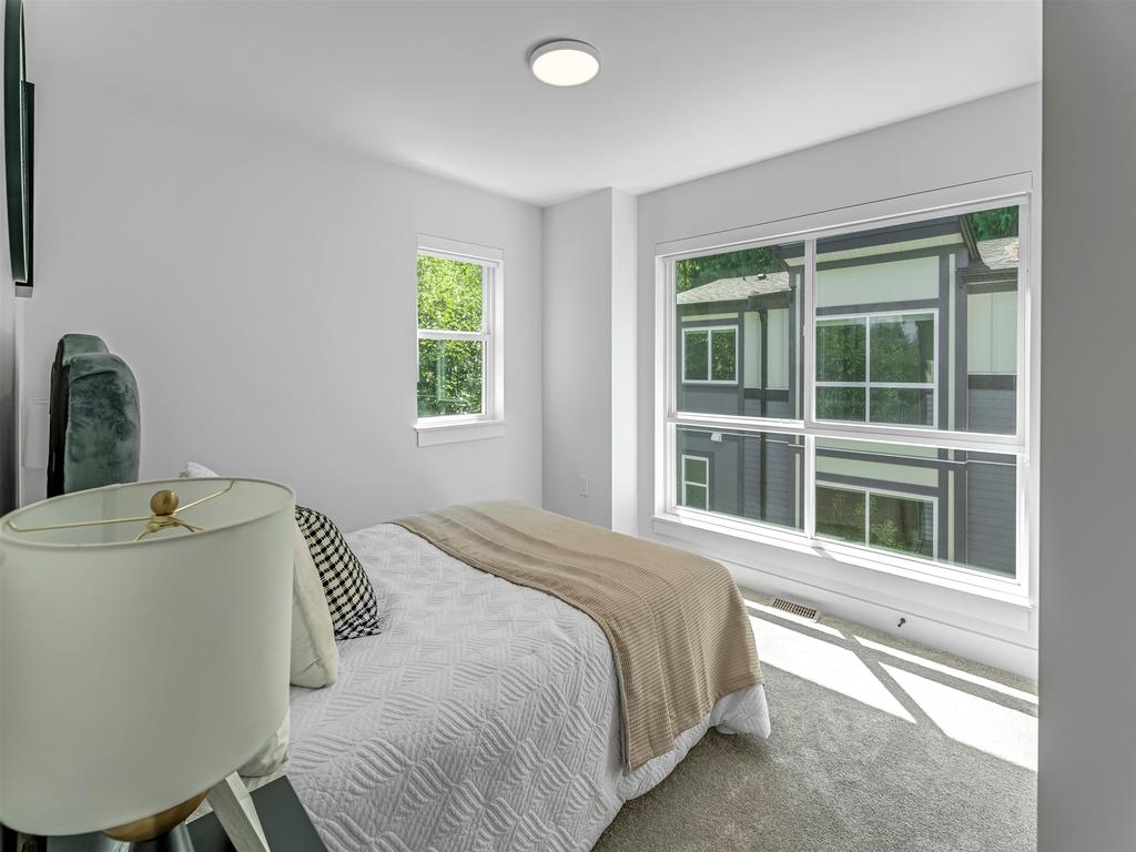 Listing Image for R3084082