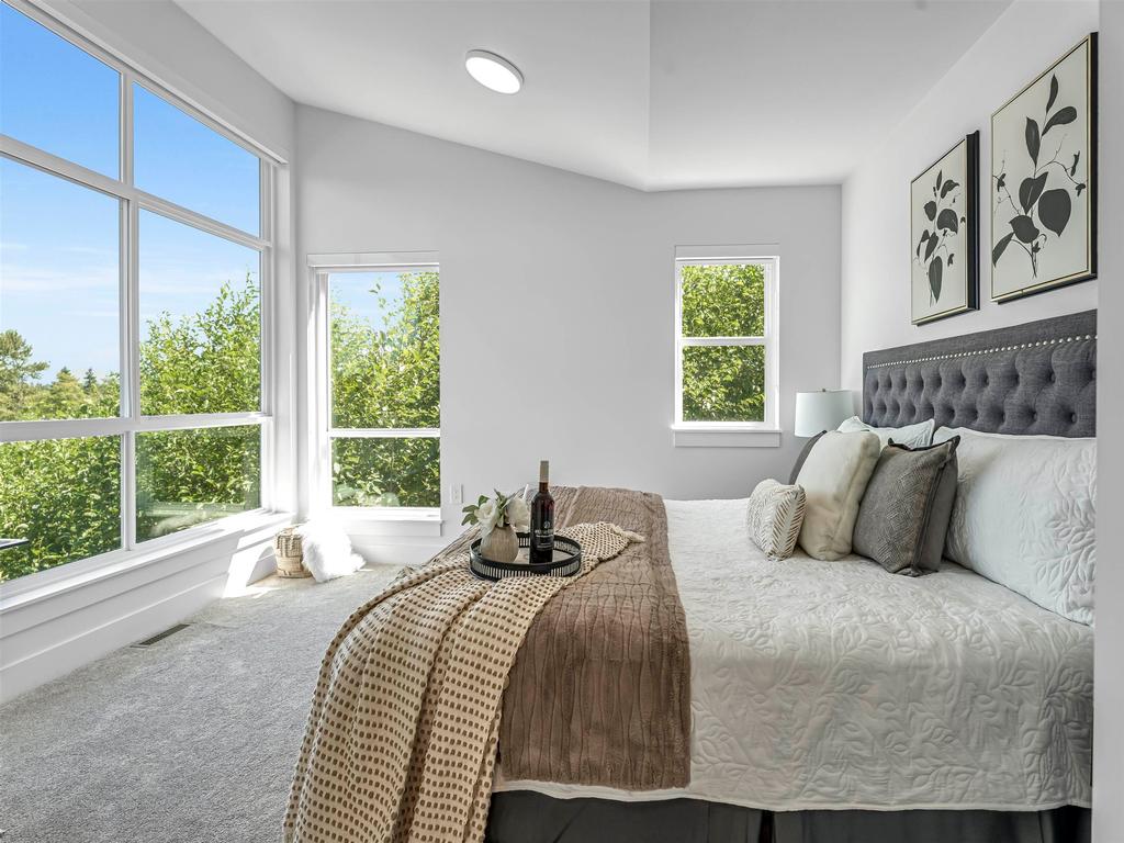 Listing Image for R3084082