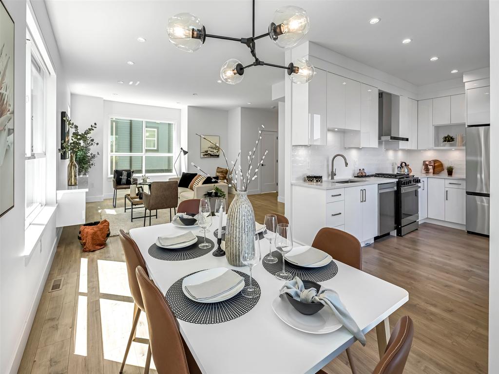 Listing Image for R3084082