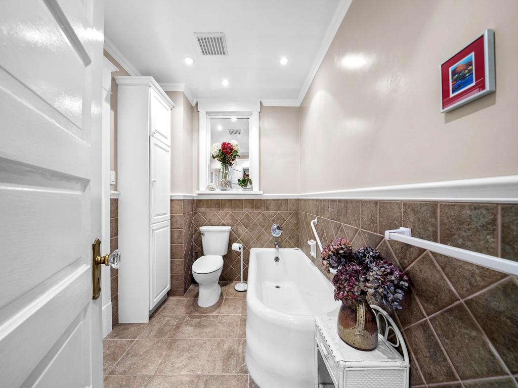 Listing Image for R3084239