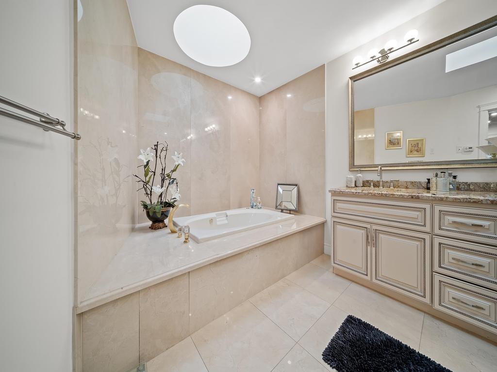 Listing Image for R3084247