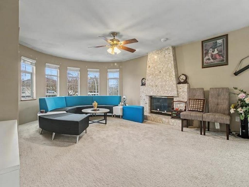 Listing Image for R3084325