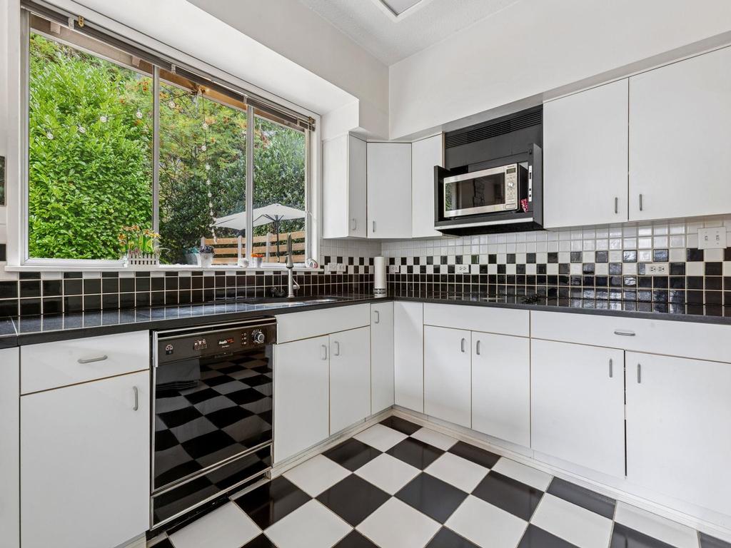 Listing Image for R3084327