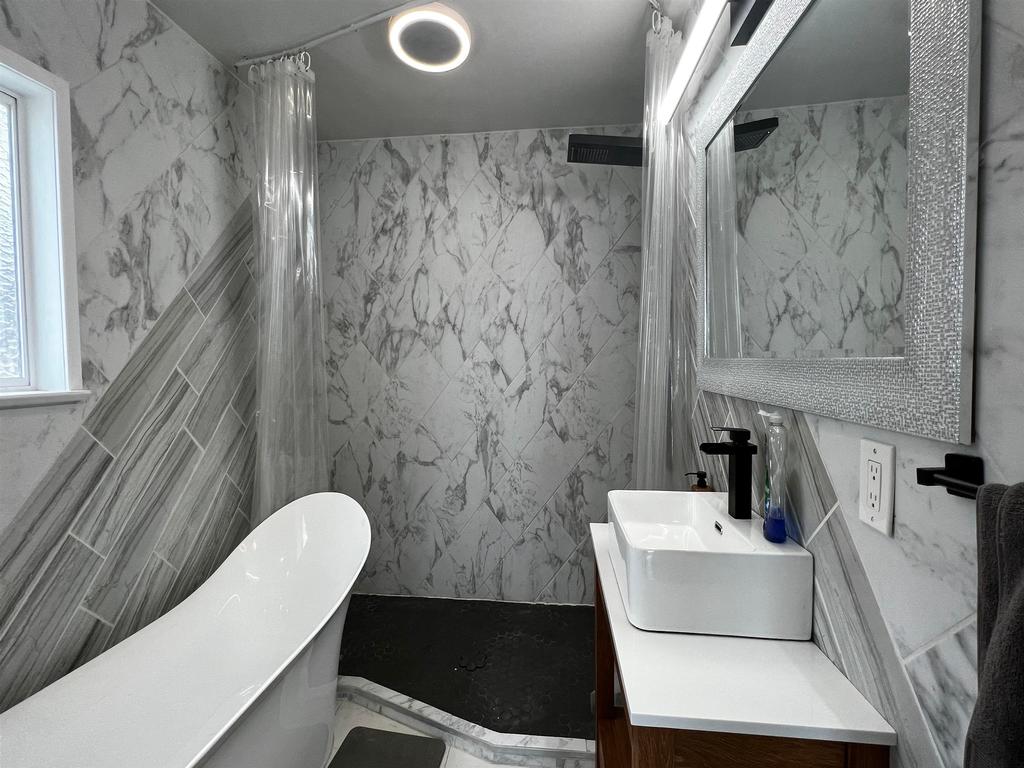 Listing Image for R3084334