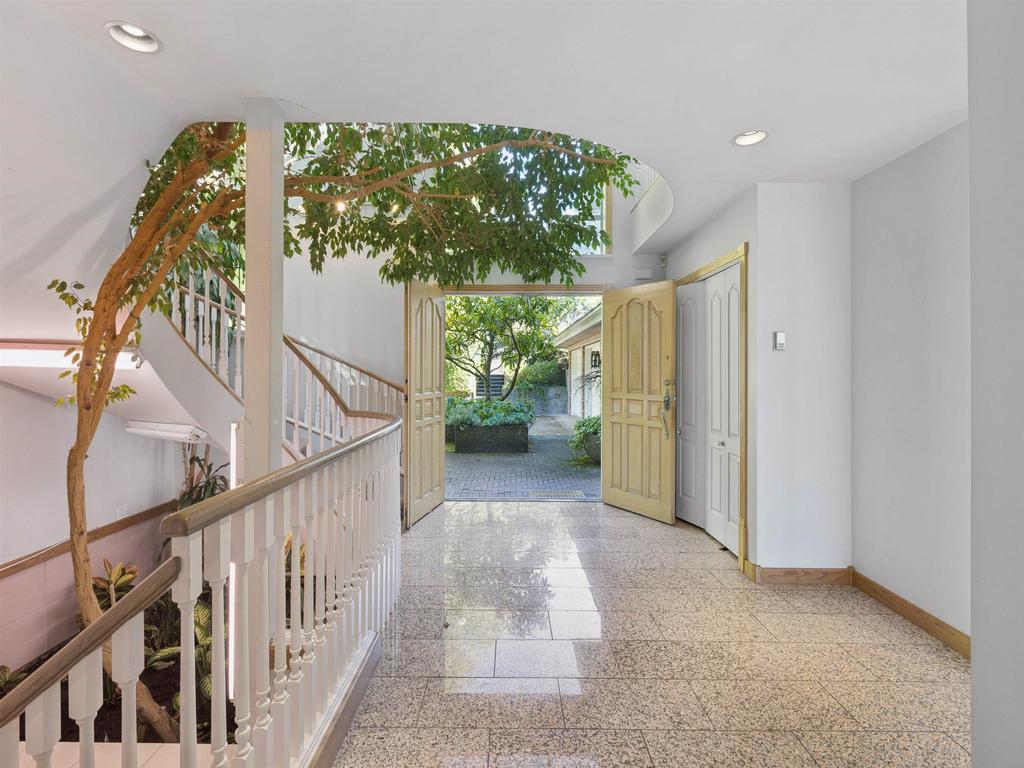 Listing Image for R3084339