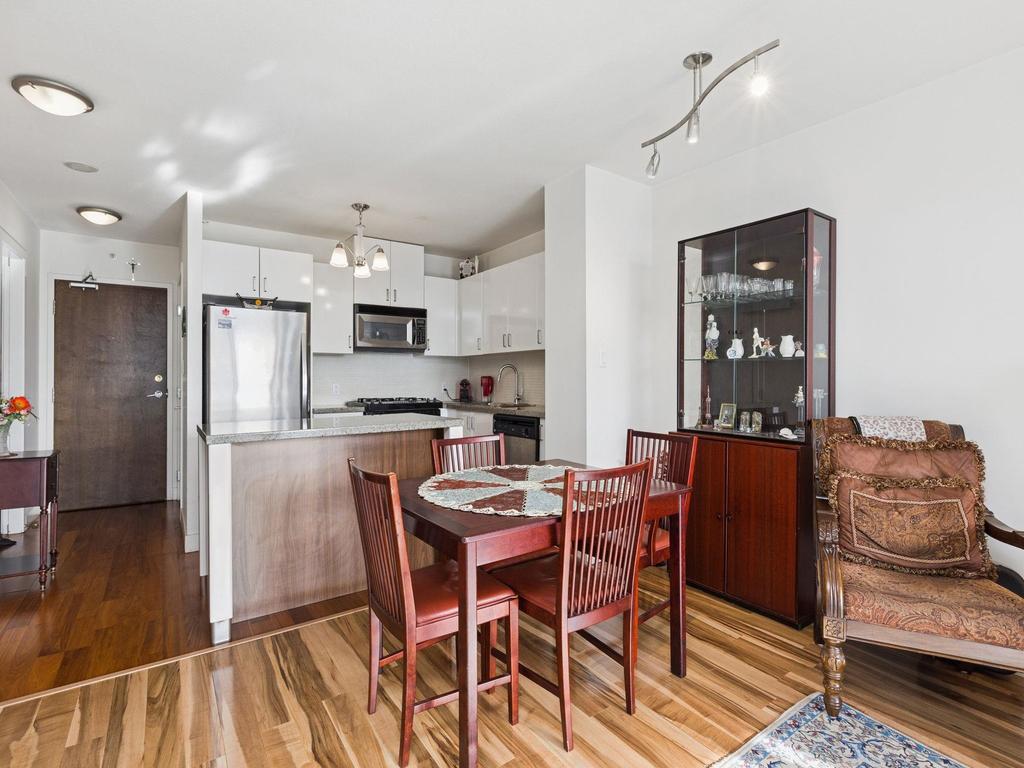 Listing Image for R3084343