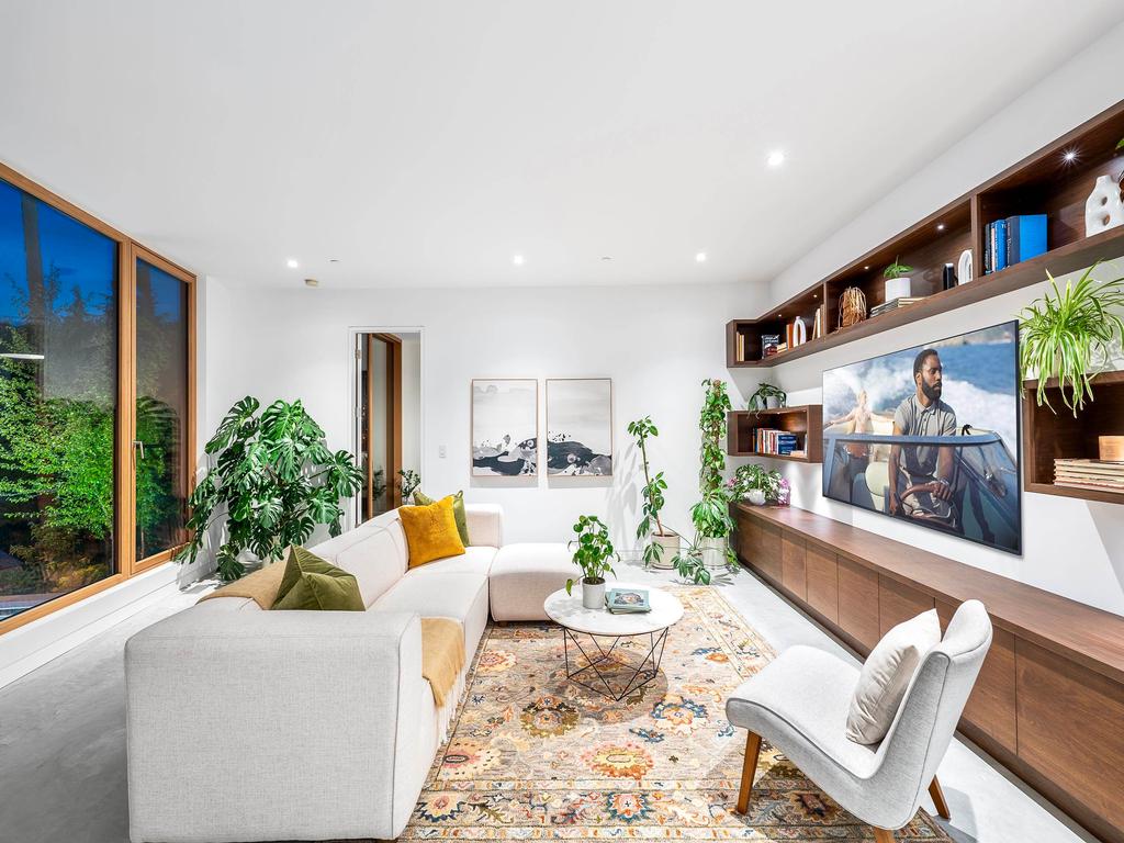 Listing Image for R3084370