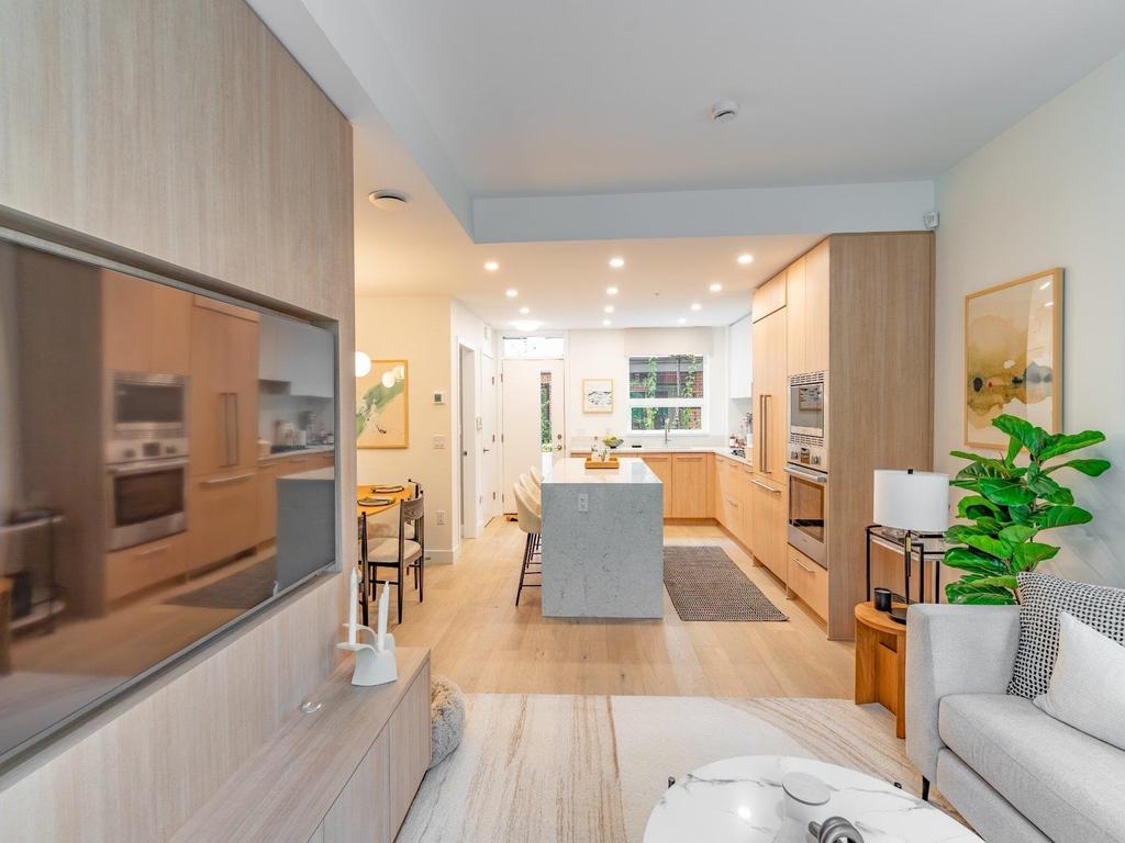 Listing Image for R3084382