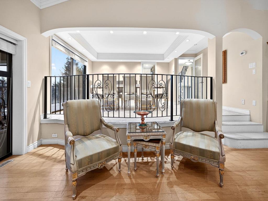 Listing Image for R3084397