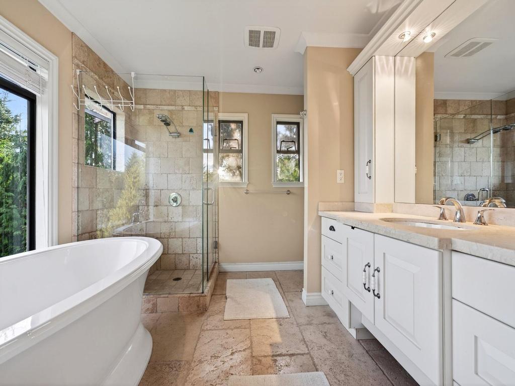 Listing Image for R3084397