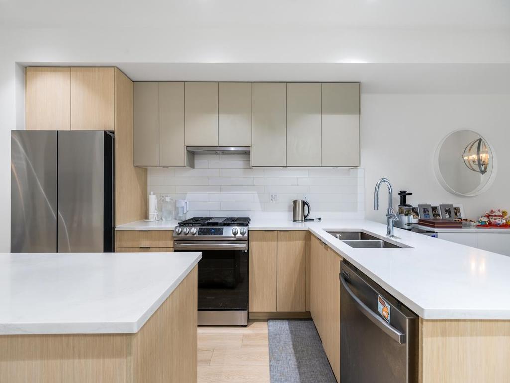 Listing Image for R3084421