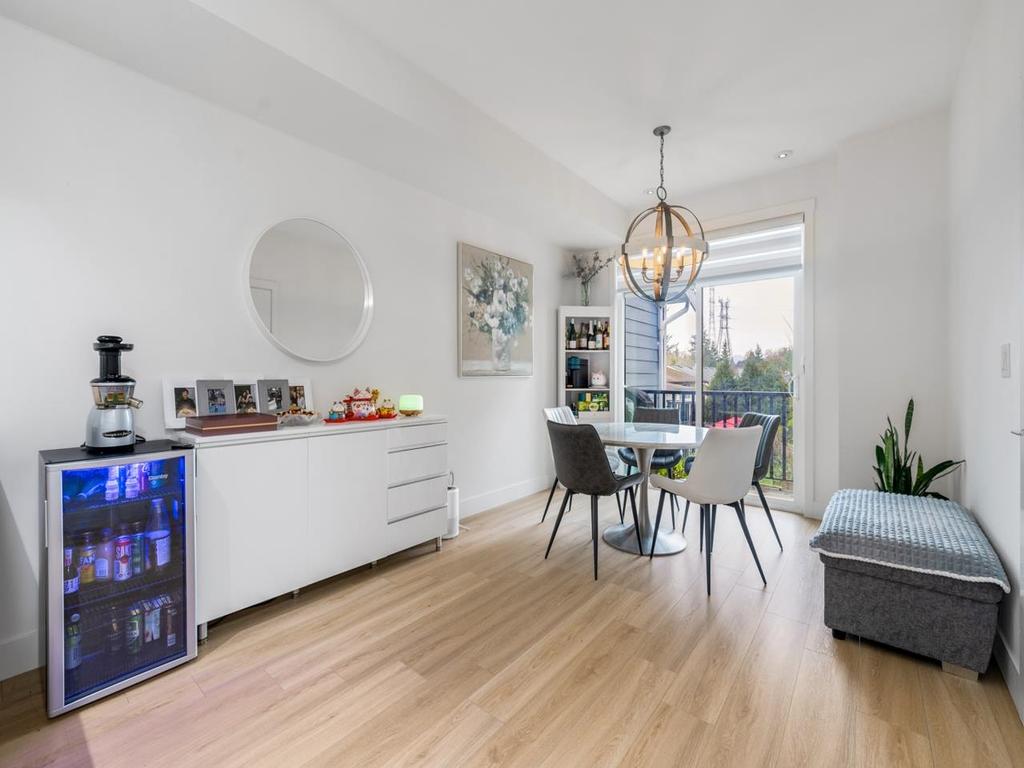 Listing Image for R3084421