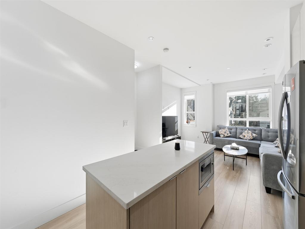 Listing Image for R3084473