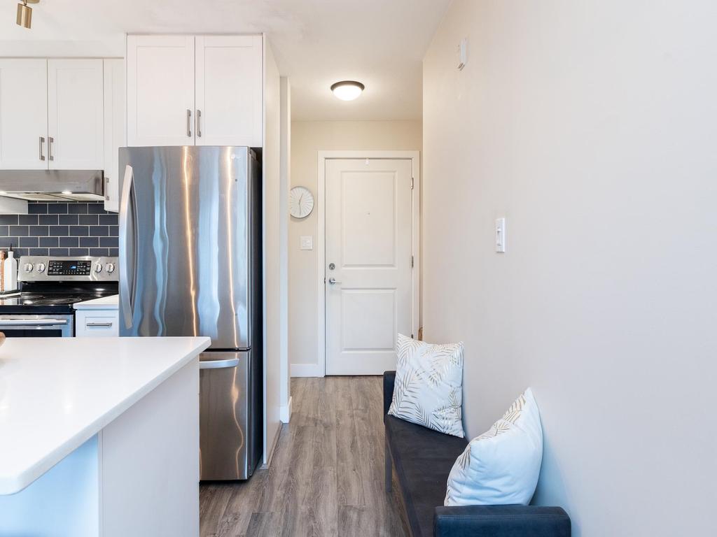 Listing Image for R3084496