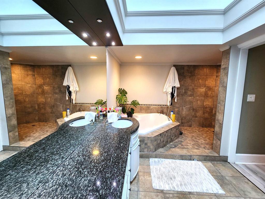 Listing Image for R3084558