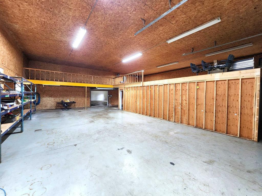 Listing Image for R3084558