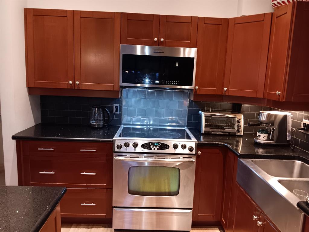 Listing Image for R3084570