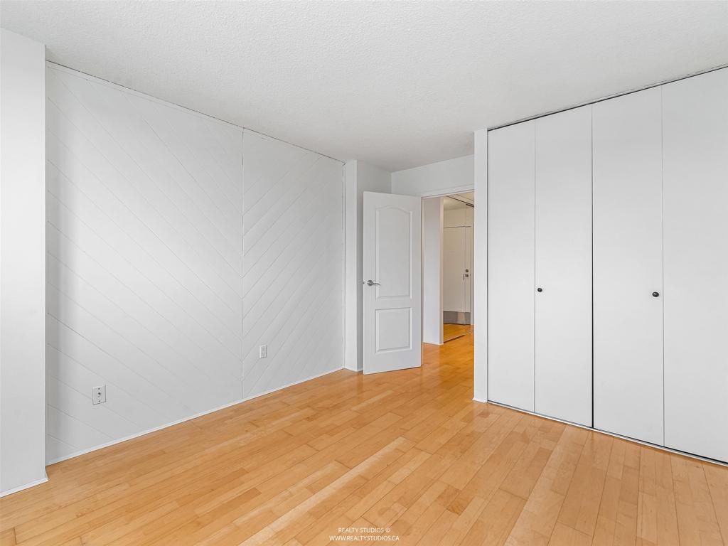 Listing Image for R3084572