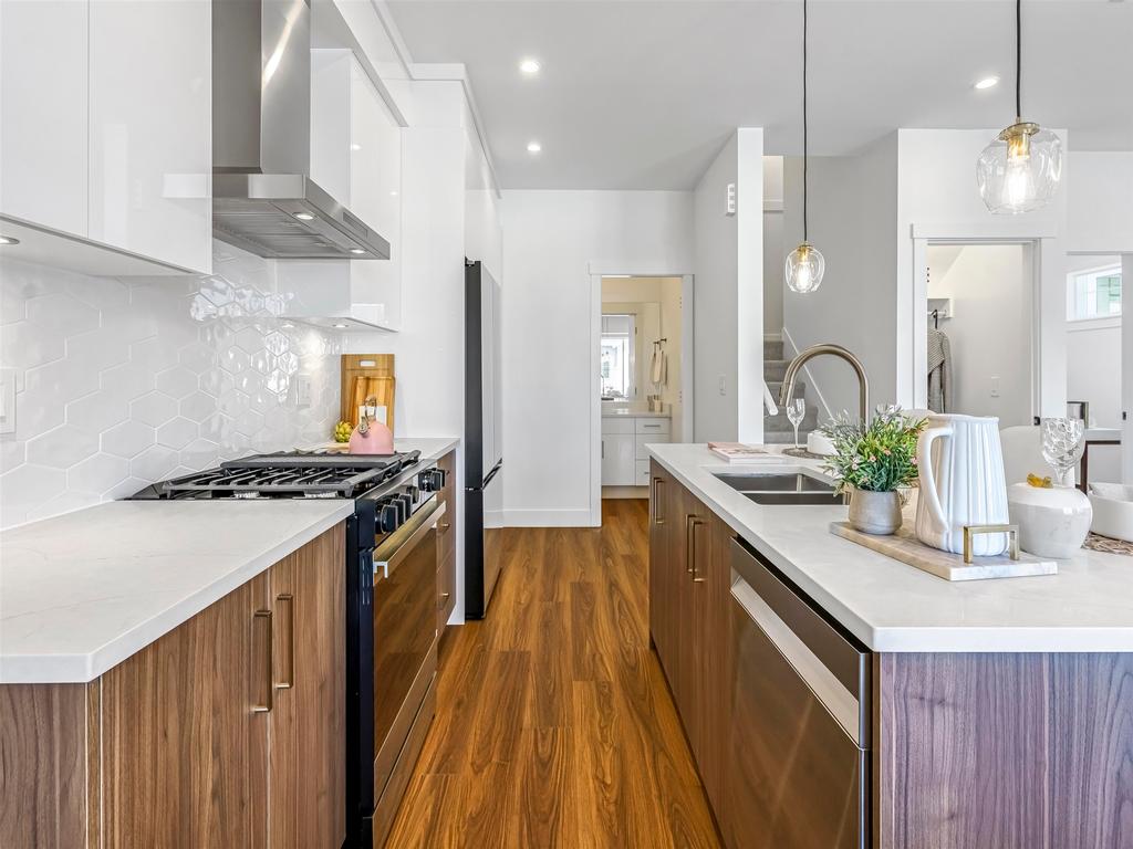 Listing Image for R3084586