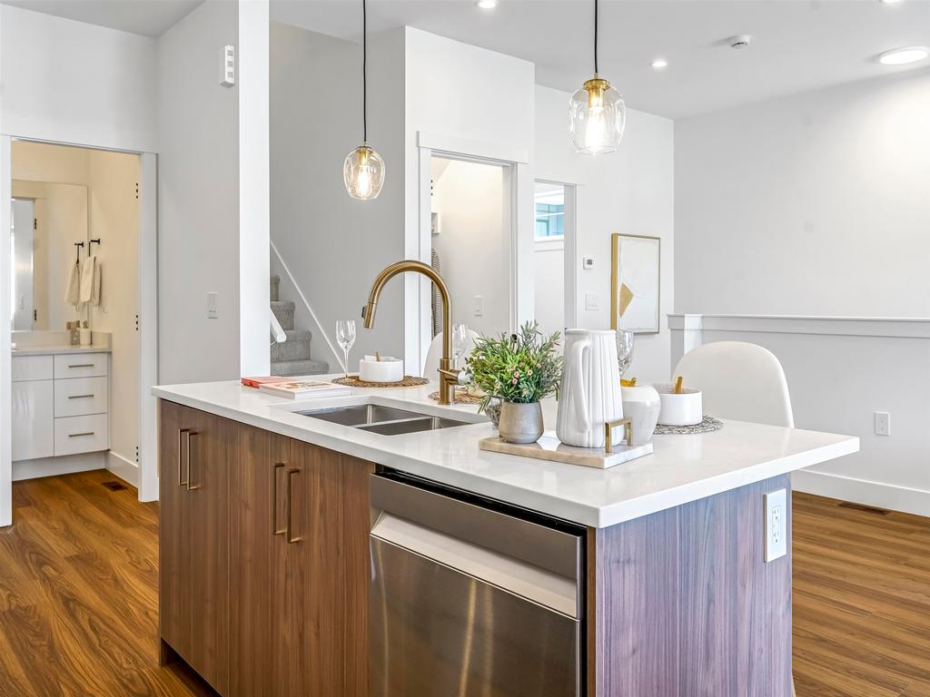 Listing Image for R3084586