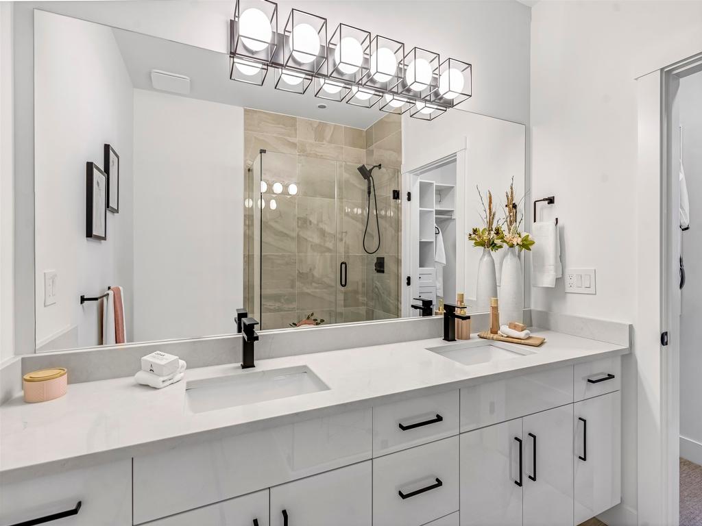 Listing Image for R3084586