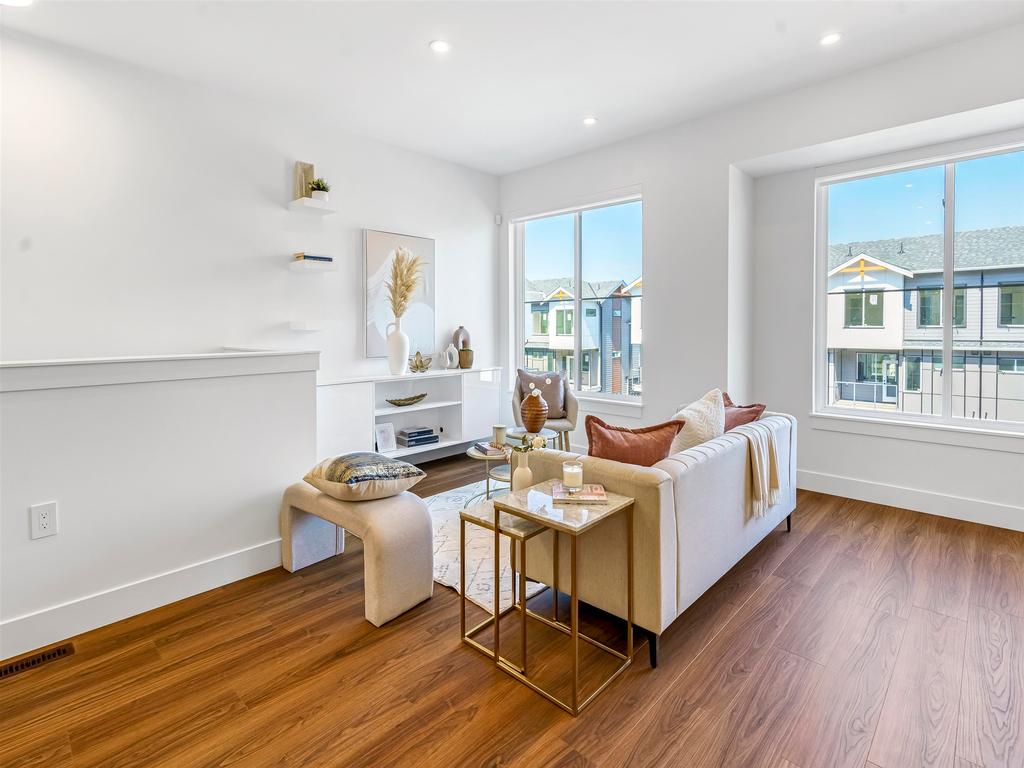 Listing Image for R3084586