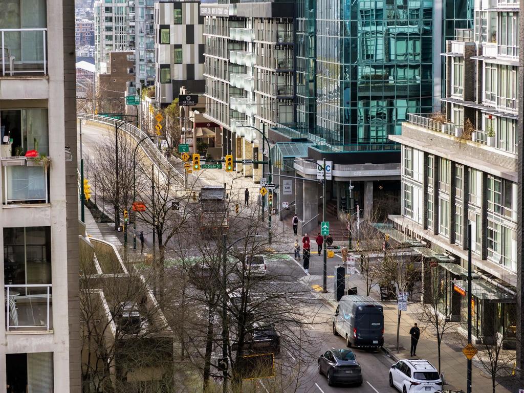 Listing Image for R3084592