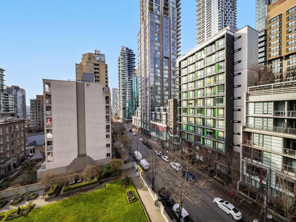 Listing Image for R3084592