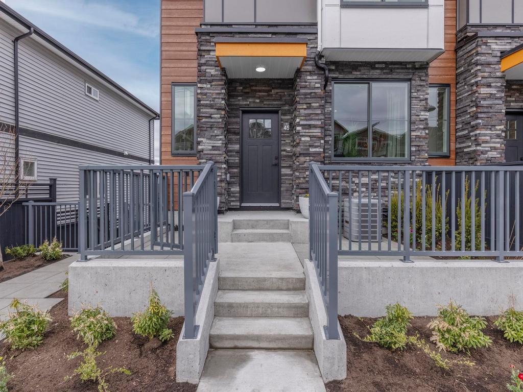 Listing Image for R3084604