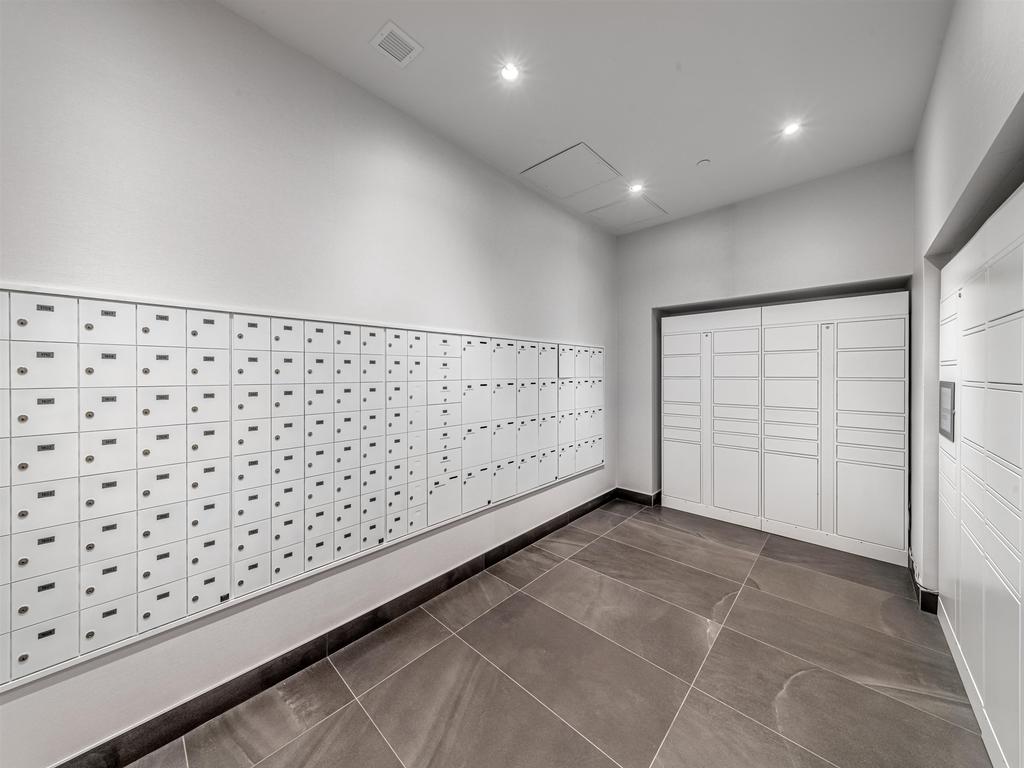 Listing Image for R3084619