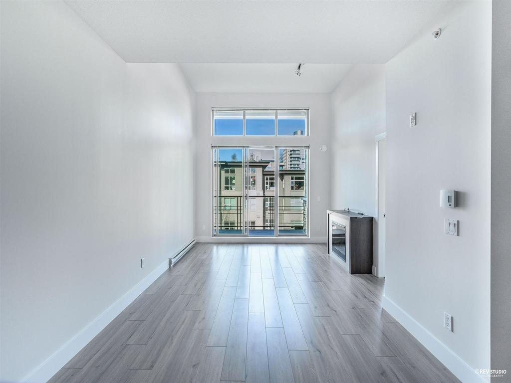 Listing Image for R3084625