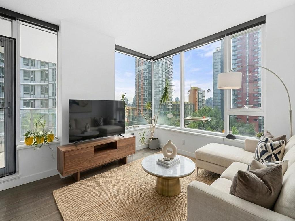 Listing Image for R3084682