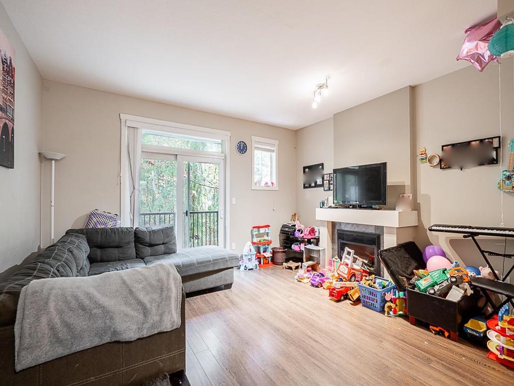 Listing Image for R3084720