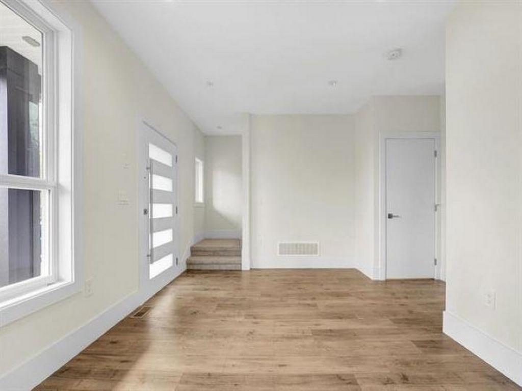 Listing Image for R3084760